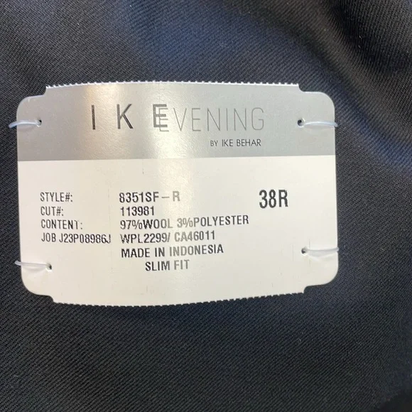 Ike Behar 1-Button Peak Lapel Wool Slim Fit Tuxedo Size 38R Jacket and 32 Waist
